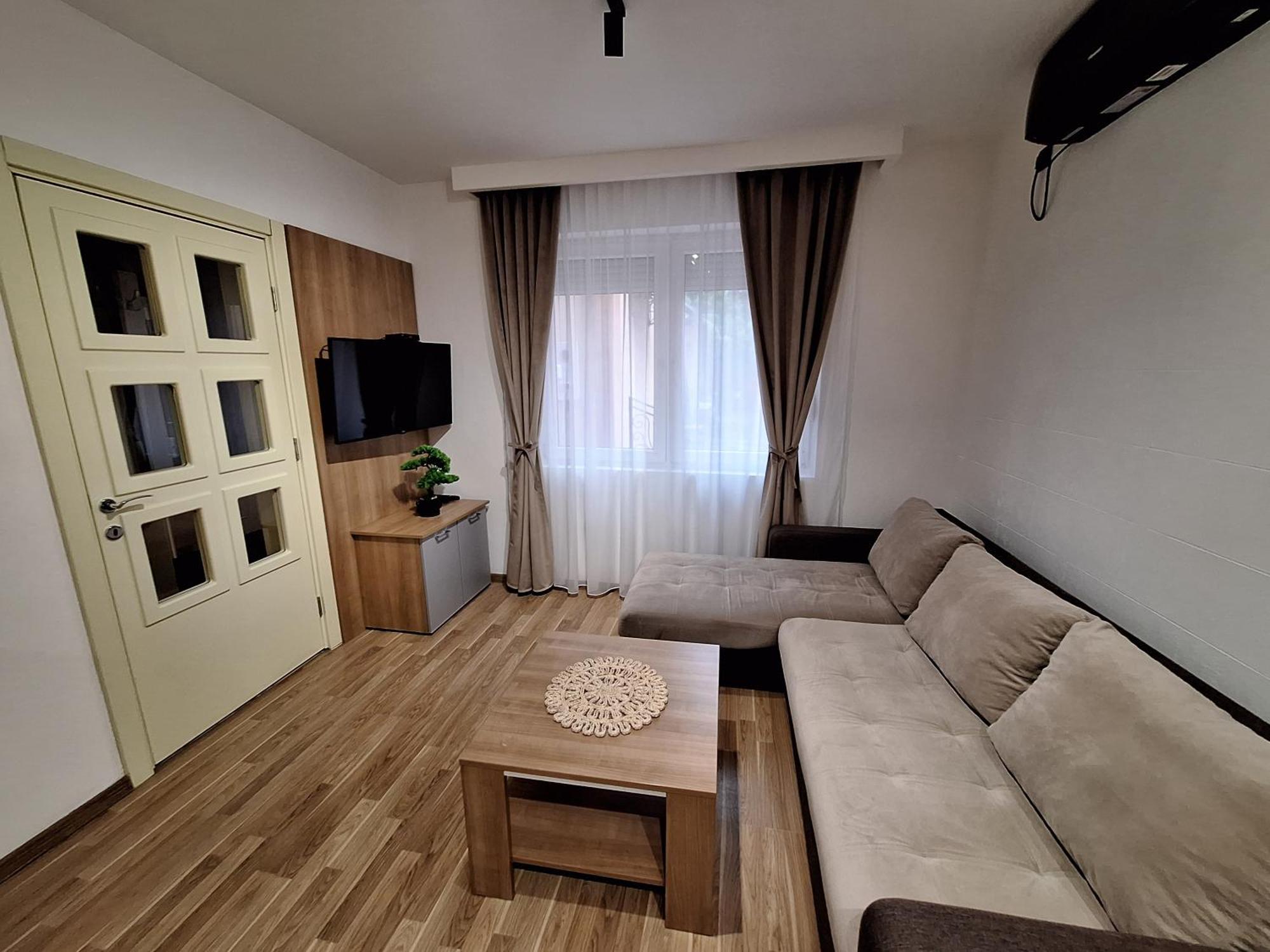 Matino Apartments 2 Valjevo Ngoại thất bức ảnh