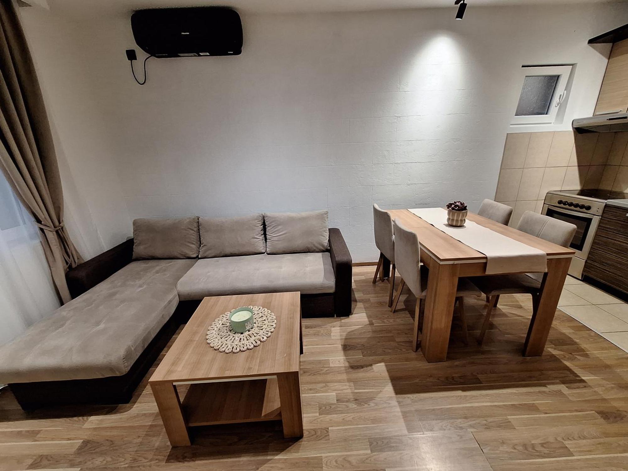 Matino Apartments 2 Valjevo Ngoại thất bức ảnh